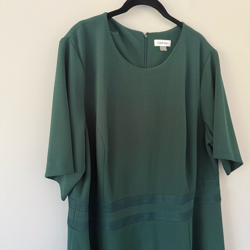 Calvin Klein Forest Green Dress - Picture 2 of 7